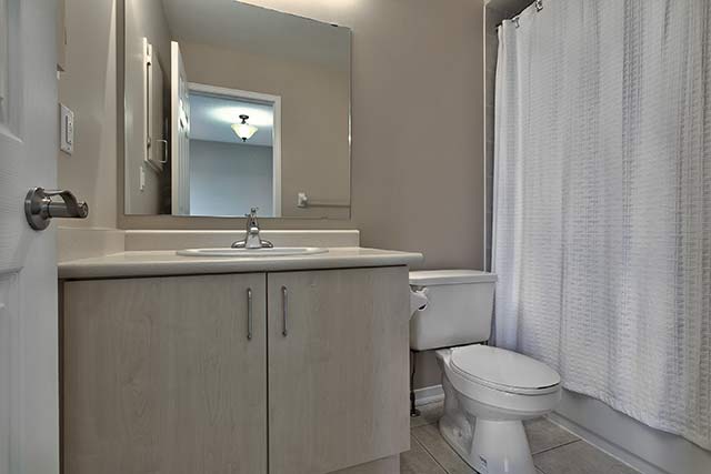 Main bathroom.