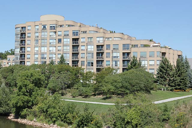 213-2511 Lakeshore Road West - One Bedroom Condo For Sale in Bronte Village Oakville