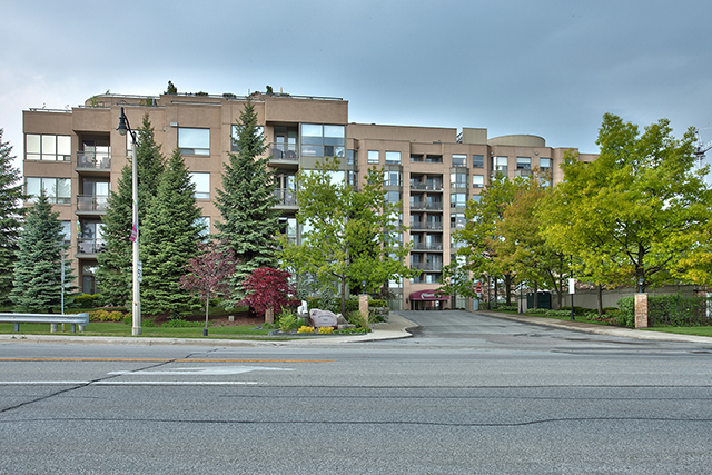 309-2511 Lakeshore Road West, Oakville - Two Bedroom Condo For Sale in Bronte Village at Bronte Harbour Club
