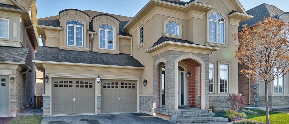 3460 Rebecca Street, Oakville - Four Bedroom, Four Bathroom Executive Home For Sale in Lakeshore Woods