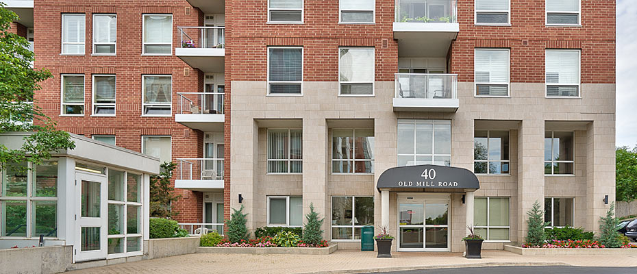 401-40 Old Mill Road, Oakville - Two Bedroom Plus Den Condo For Sale at Oakridge Heights