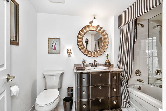 Main Bathroom