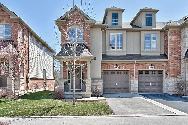 Three bedroom townhome for sale at 5044 Mercer Common, Burlington, Ontario